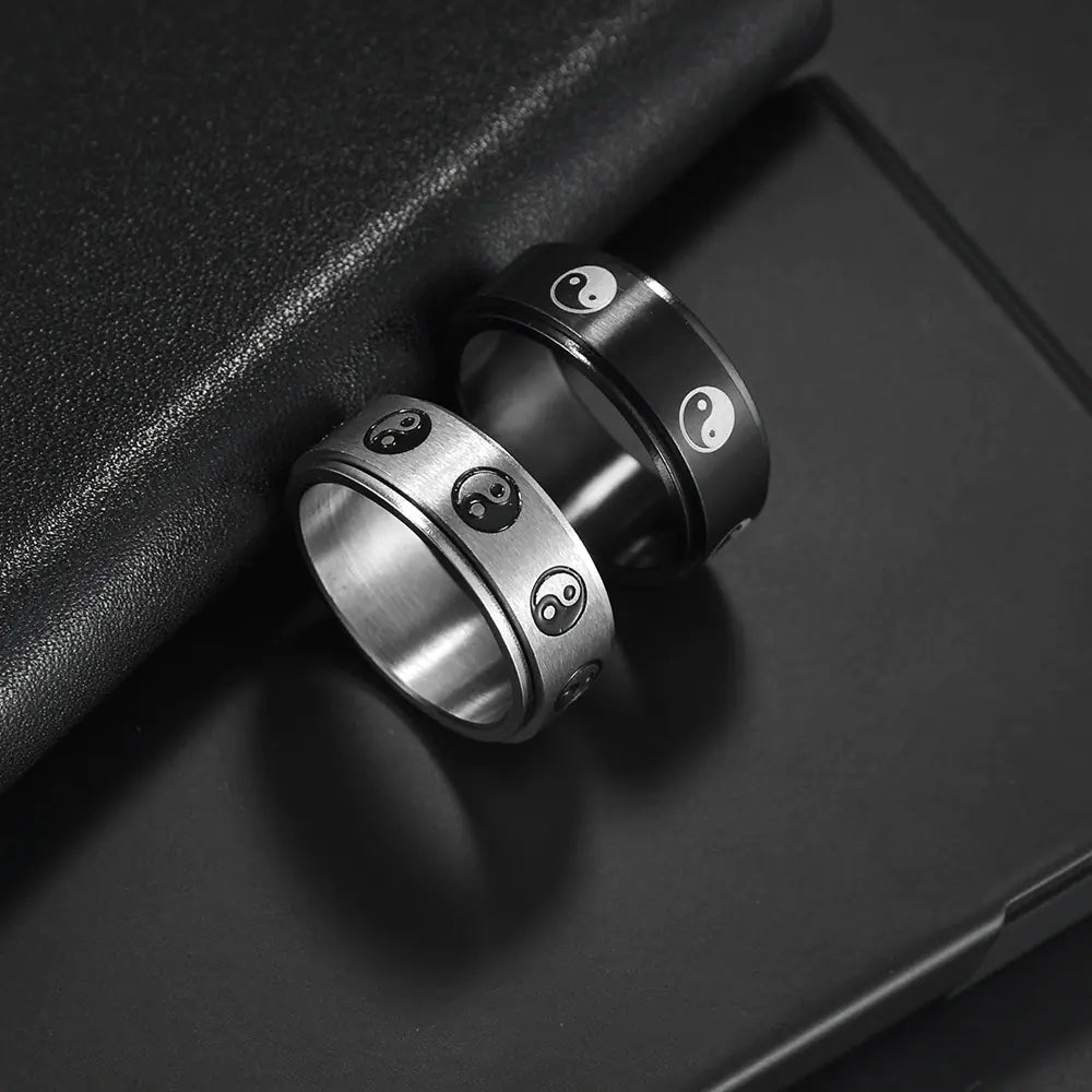 Anillo con logo de ying yang